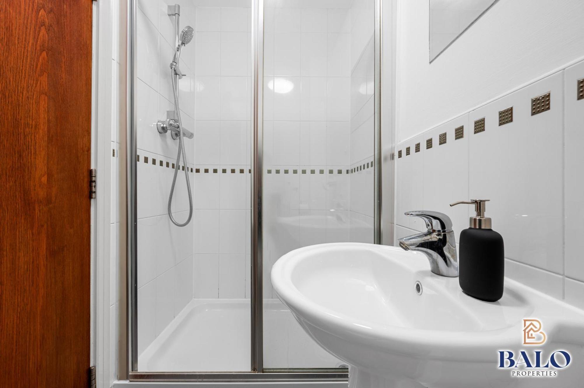 Modern Spacious 2Bedroom Apartment Great! Location By Etihad Mancity Stadium& Coop Live Arena Manchester Luaran gambar